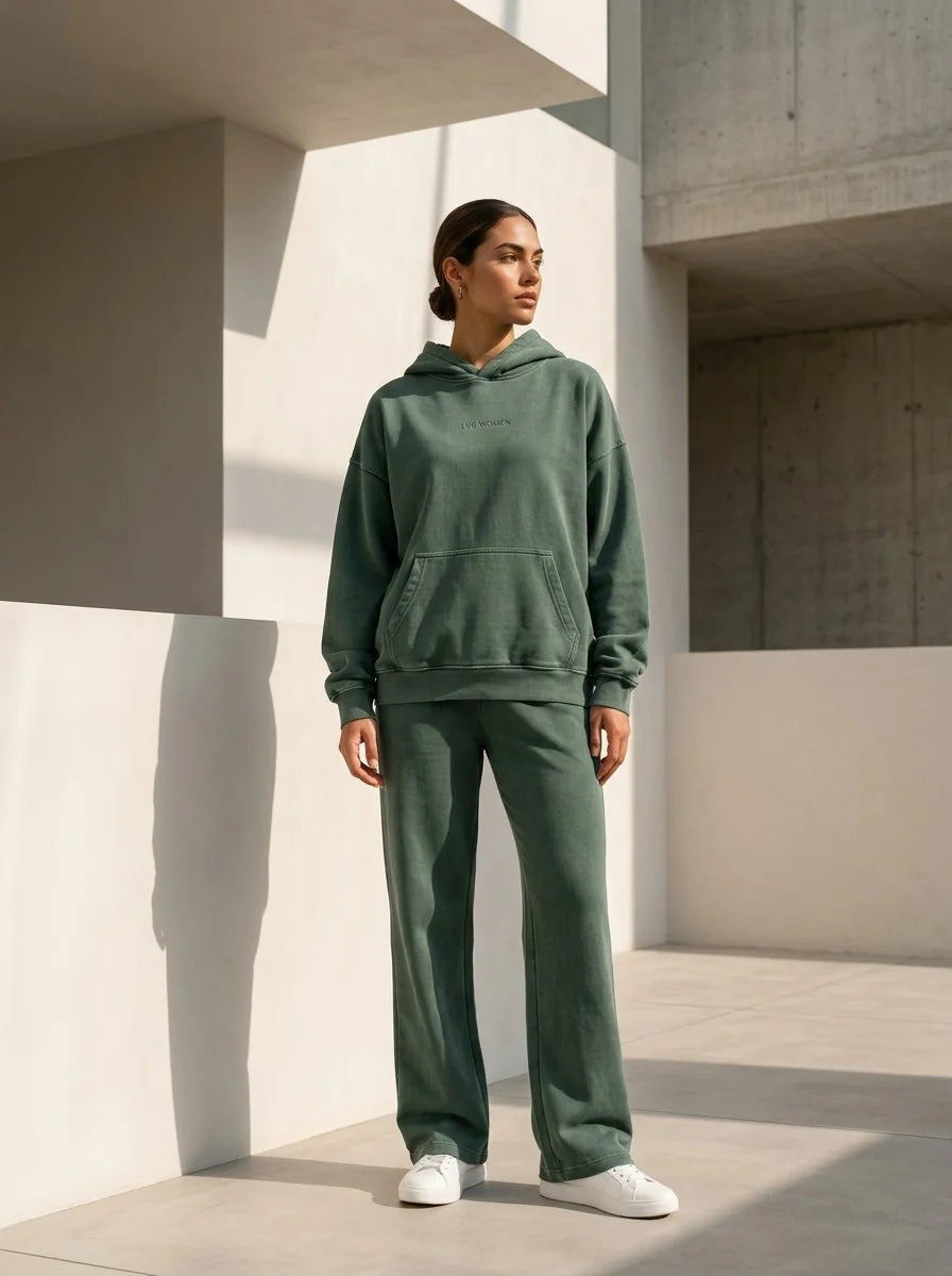 LV8 Women Washed Sage Activewear Set